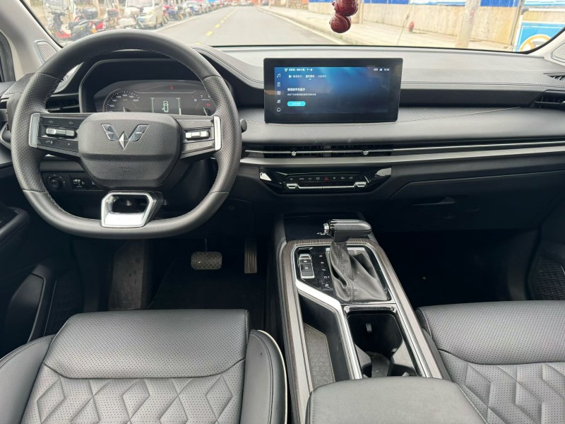 长沙22年五菱汽车佳辰3