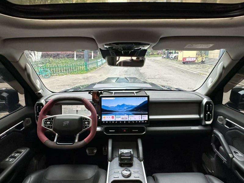 成都25年奇瑞捷途5