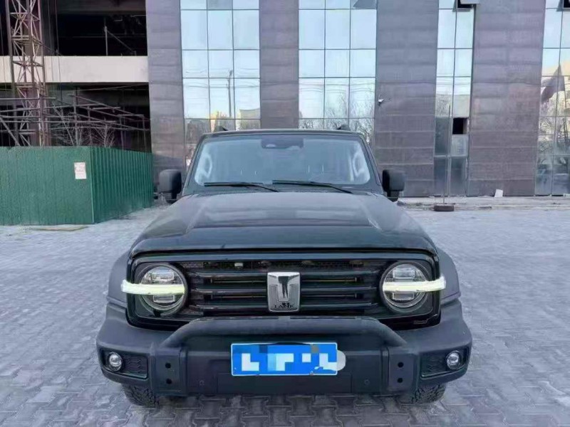 赤峰21年长城汽车坦克1