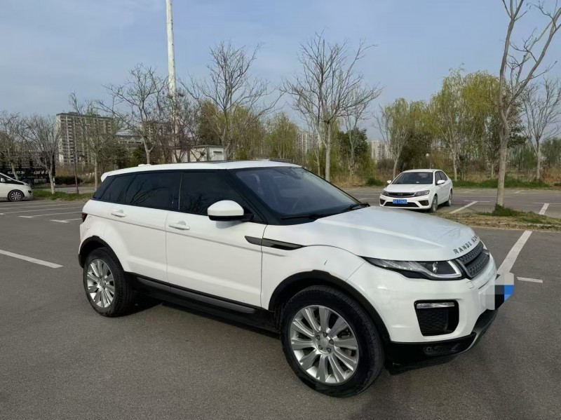 菏泽19年路虎极光2