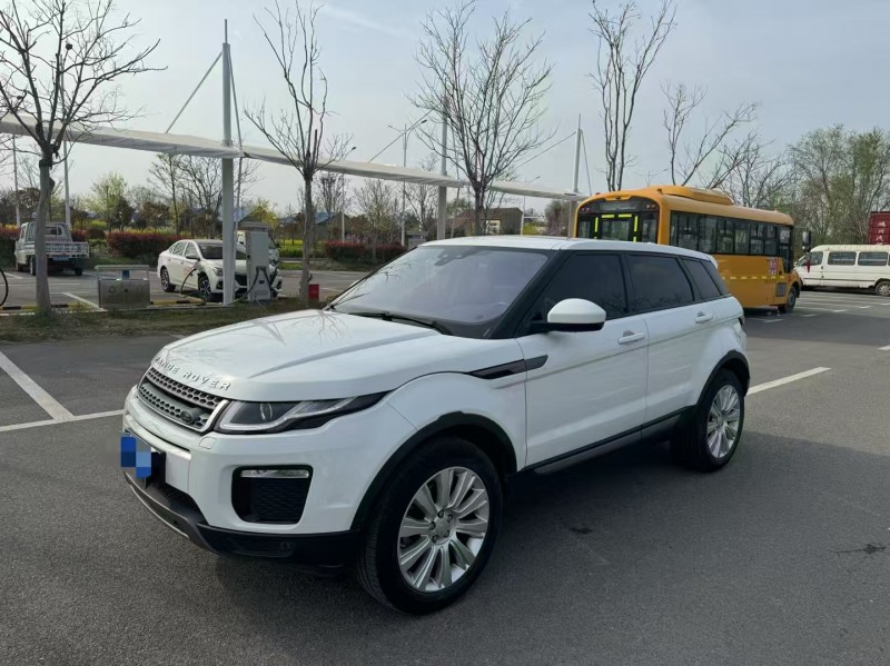 菏泽19年路虎极光3