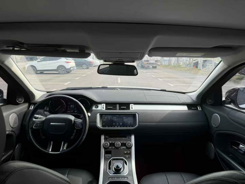 菏泽19年路虎极光6