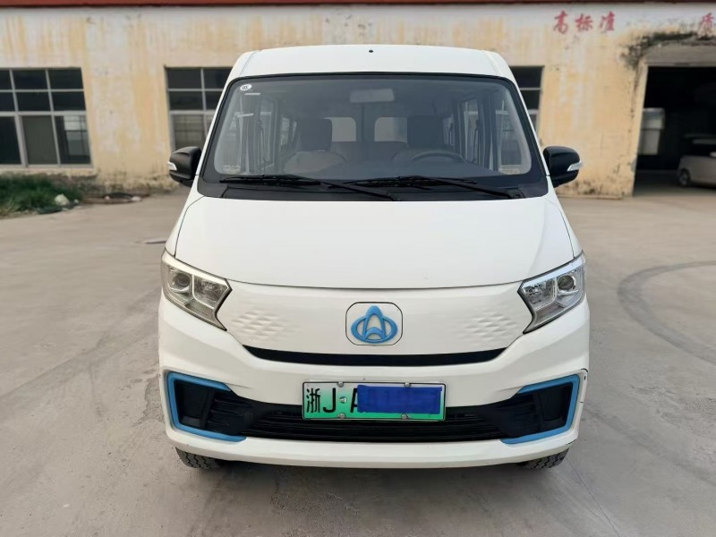 菏泽25年长安汽车跨越星1