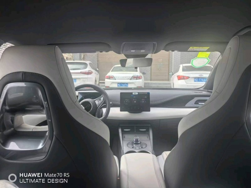 武汉25年比亚迪海豹8