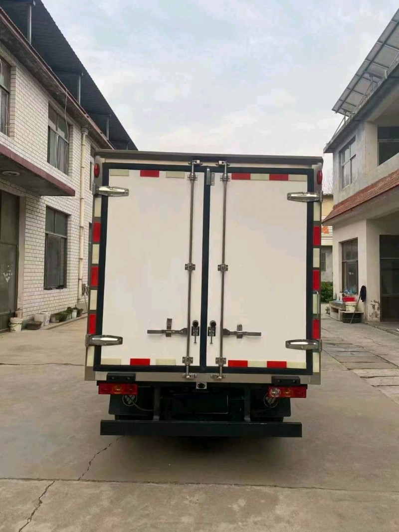 潍坊25年福田祥菱5