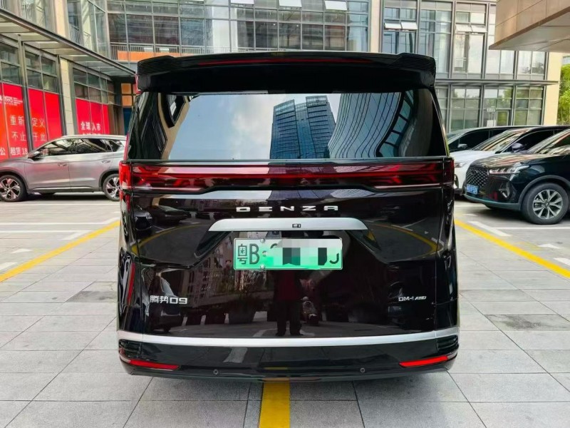 深圳24年腾势D99