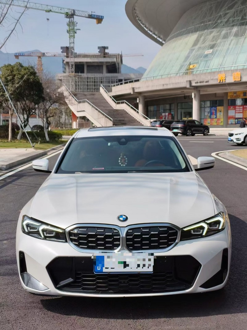 台州23年宝马3系1