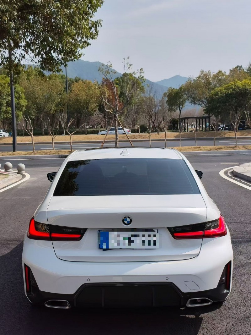 台州23年宝马3系2