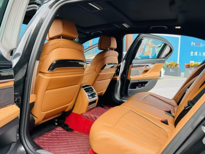 深圳20年宝马7系6