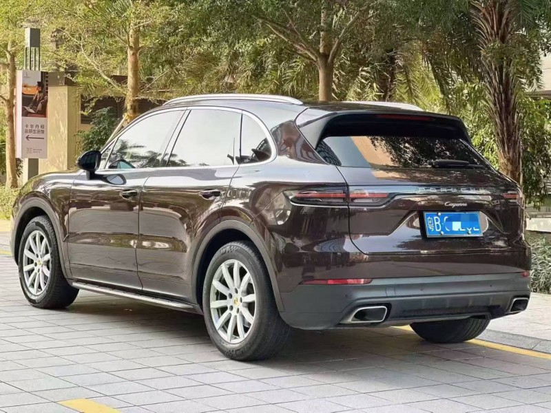 深圳21年保时捷卡宴7