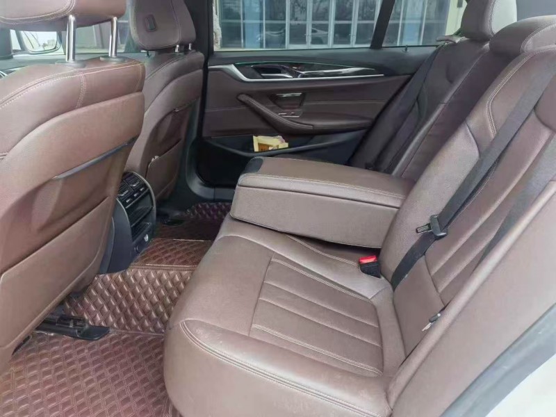 蚌埠20年宝马5系4