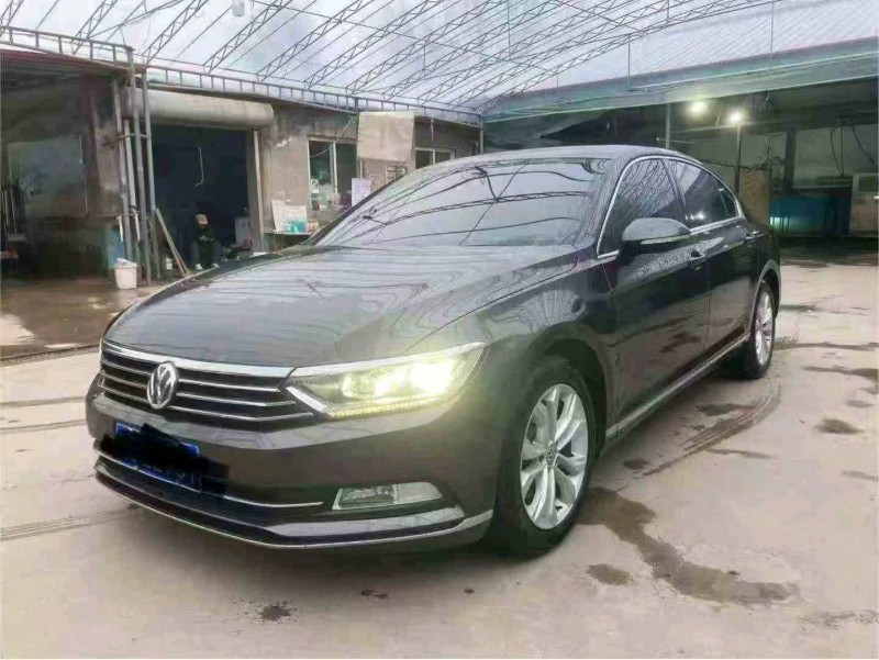 保定19年大众迈腾2