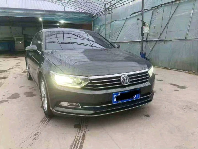 保定19年大众迈腾3