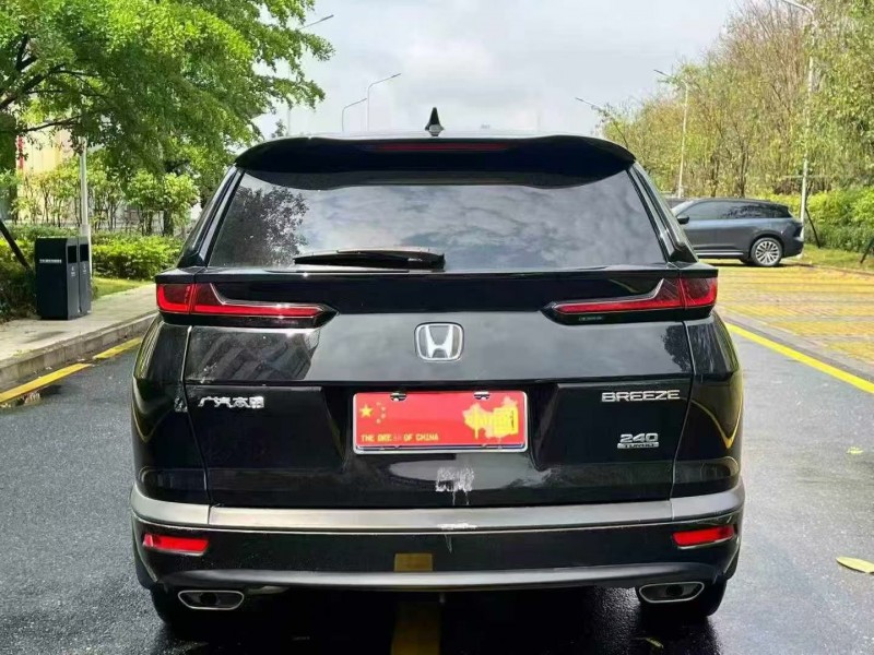 汕头22年本田皓影7