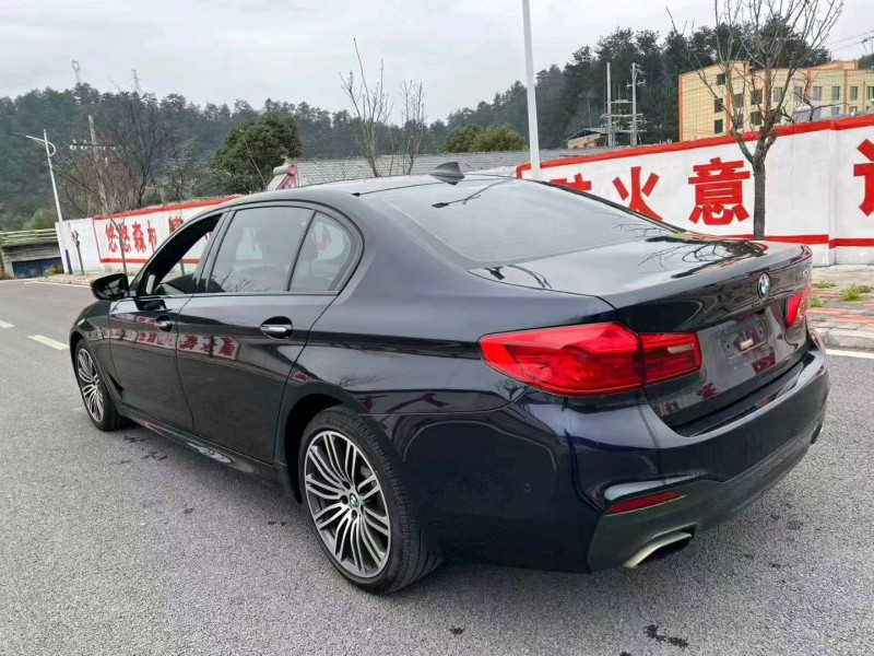 黔东南18年宝马5系6