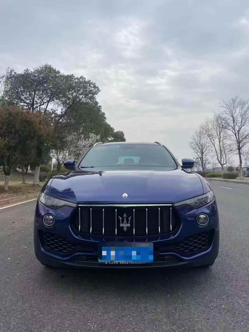 徐州20年玛莎拉蒂Levante1