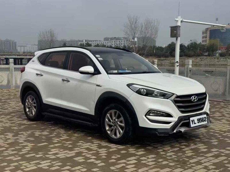 安阳18年现代途胜2