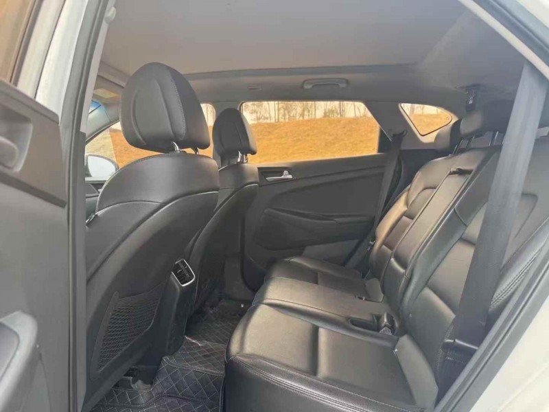 安阳18年现代途胜5