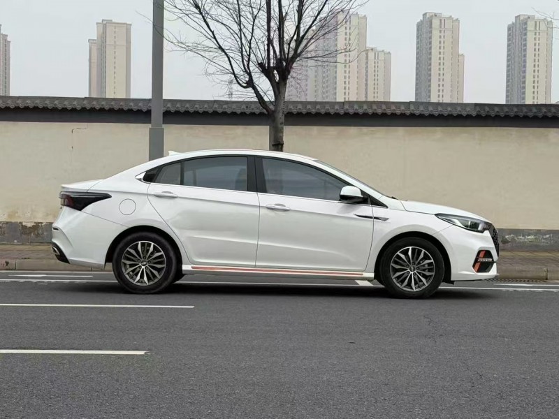 郑州23年奇瑞艾瑞泽7