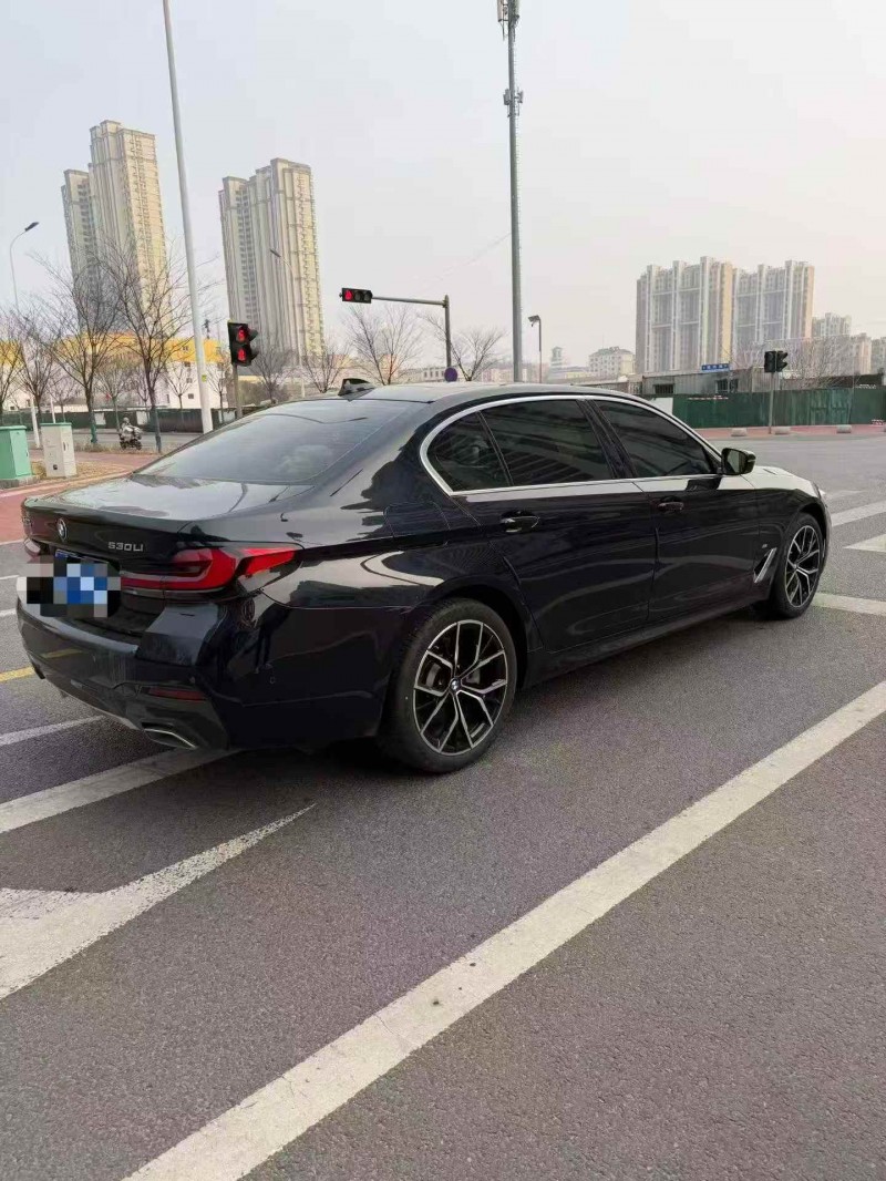 青岛22年宝马5系6