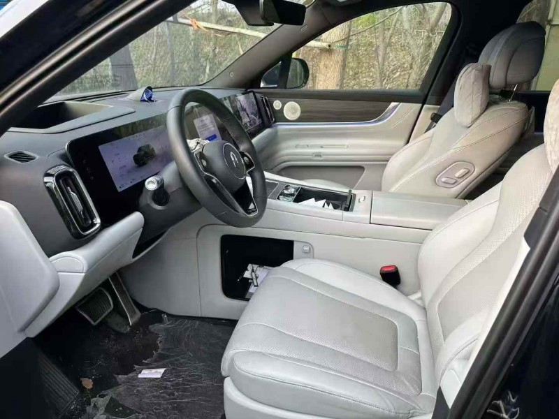 济宁24年华为智选问界4