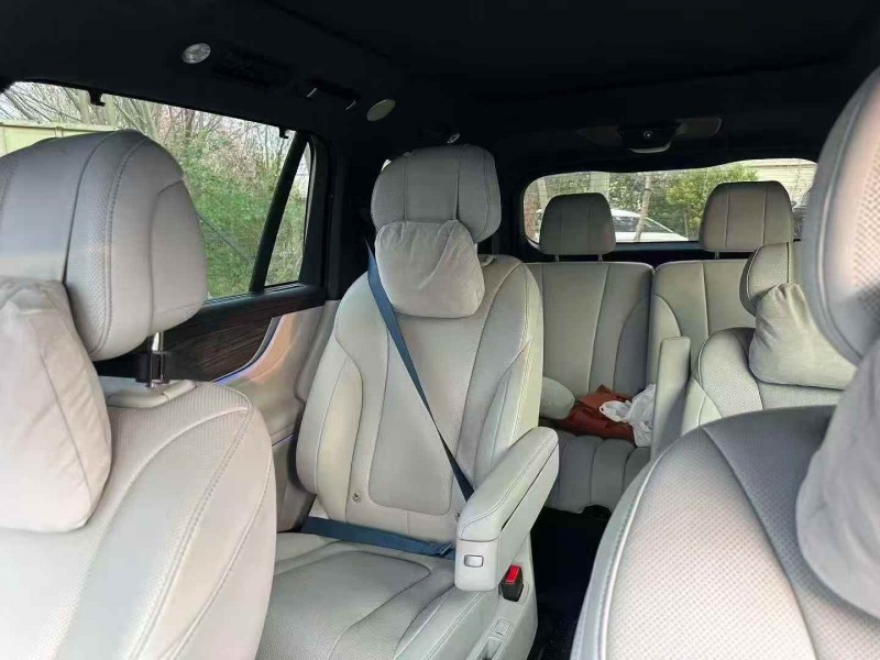 济宁24年华为智选问界6