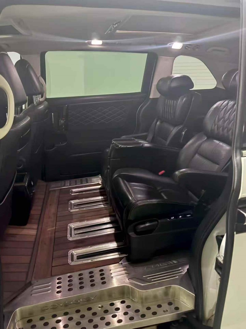 焦作20年本田艾力绅5