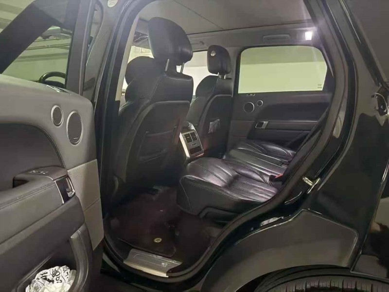 郑州14年路虎揽胜运动5