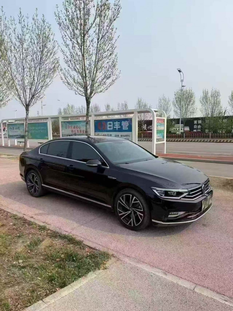 枣庄22年大众迈腾3