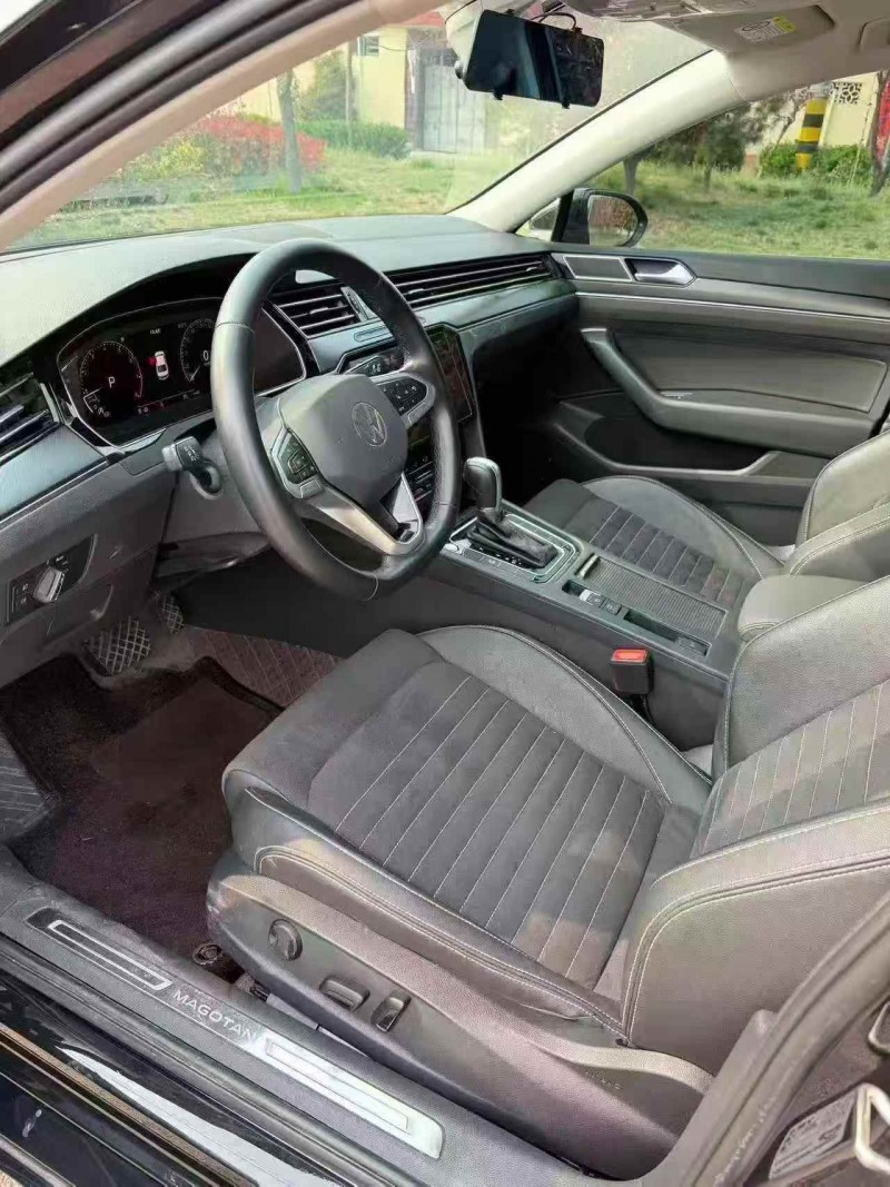 枣庄22年大众迈腾4