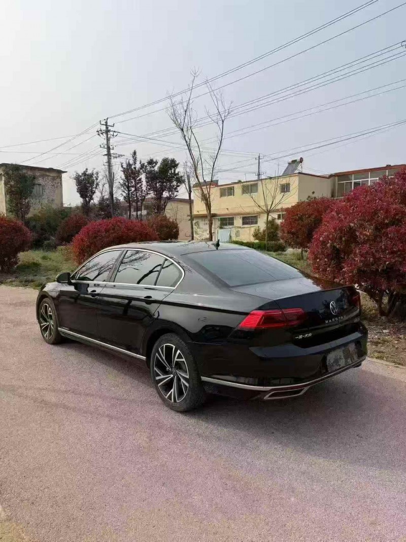 枣庄22年大众迈腾7