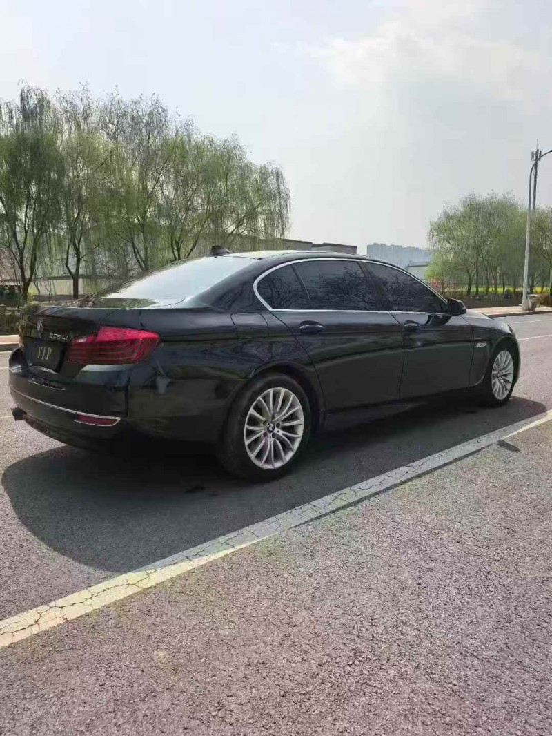 常州17年宝马5系8