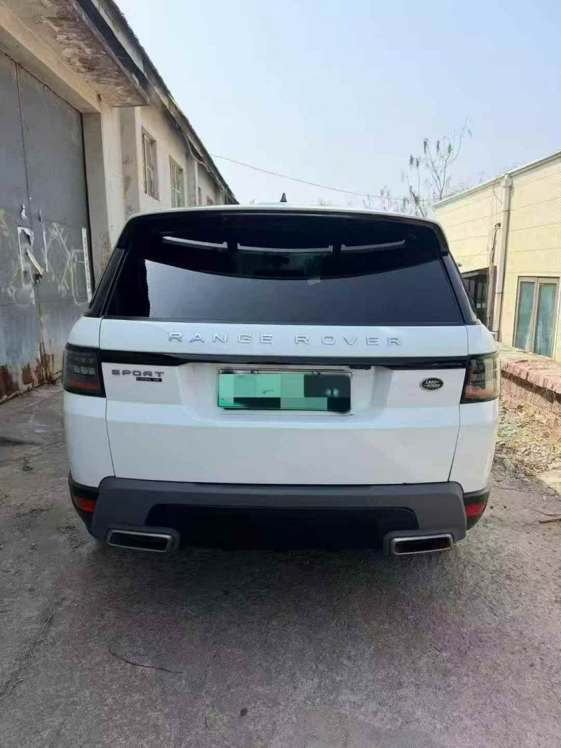 东营21年路虎揽胜运动7