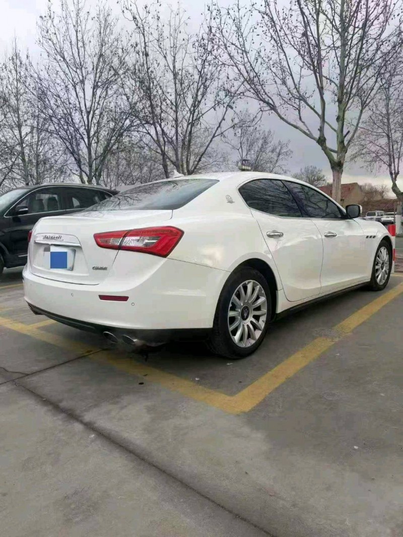 东营15年玛莎拉蒂Ghibli9