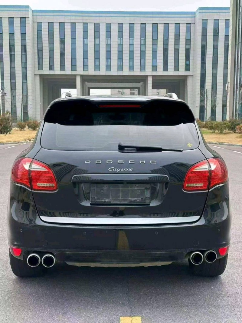 常州13年保时捷卡宴9