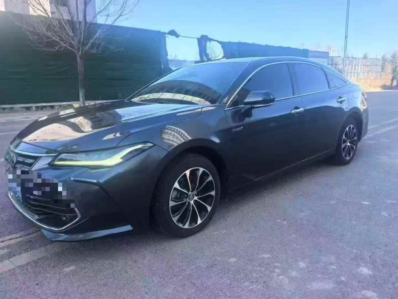 承德23年丰田亚洲龙2