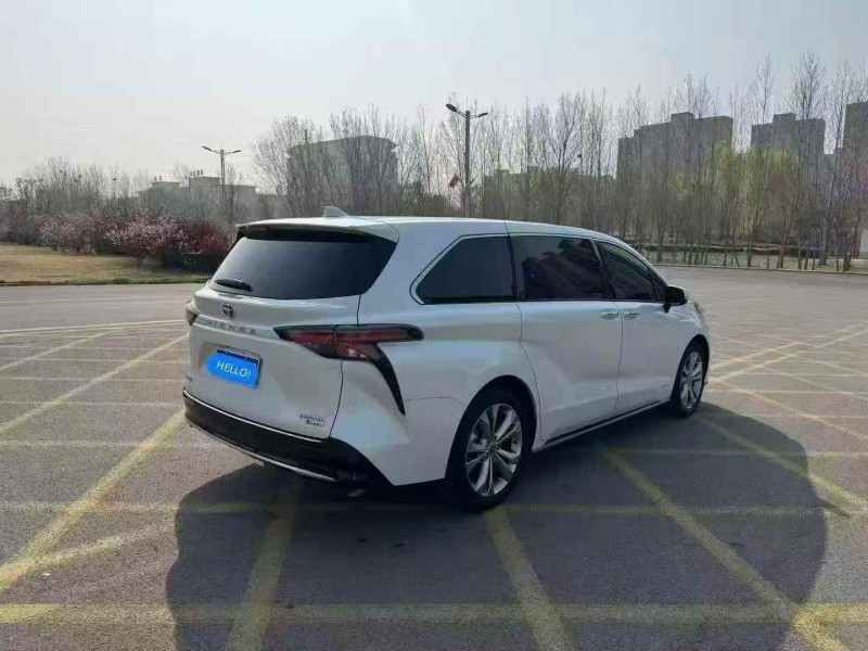 连云港25年丰田格瑞维亚8