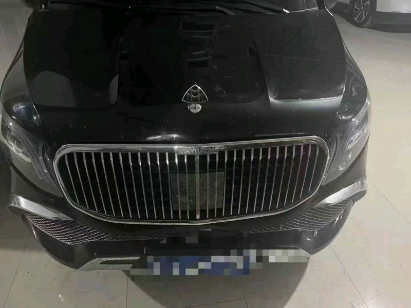 邯郸22年奔驰威霆1