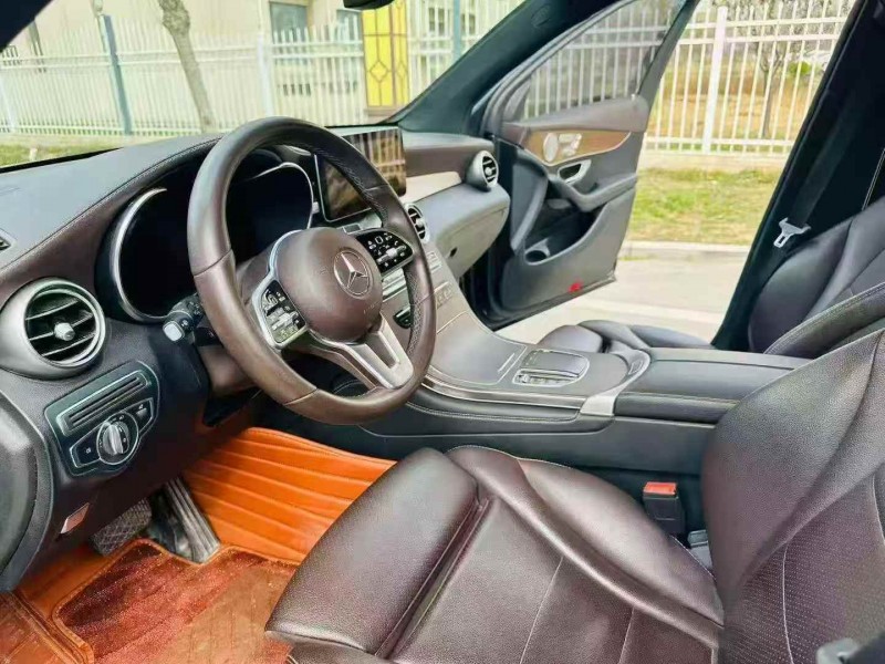 东营21年奔驰GLC5