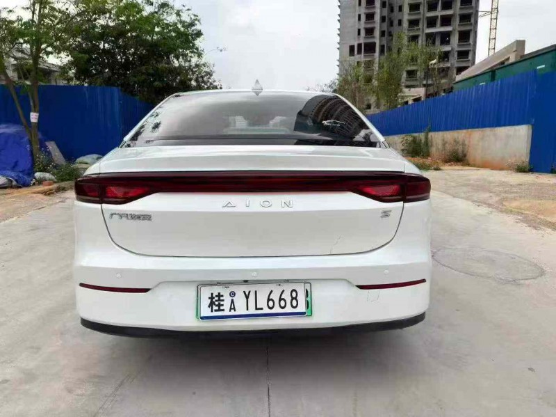 南宁23年传祺埃安S5809