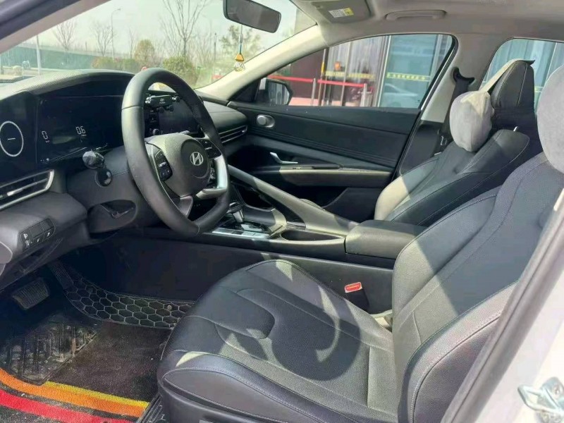 宿迁24年现代伊兰特7