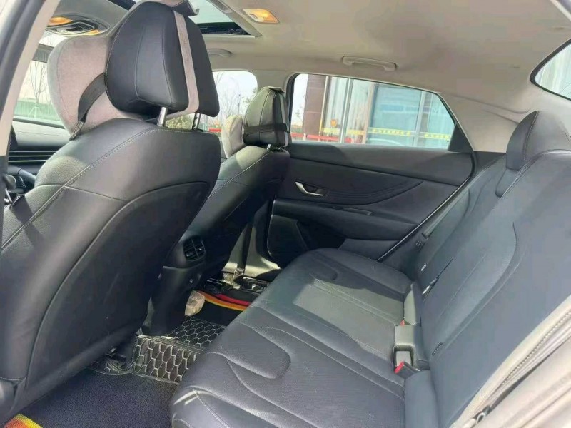 宿迁24年现代伊兰特8