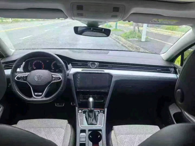 武汉24年大众迈腾6