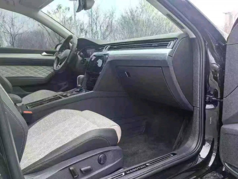 武汉24年大众迈腾9