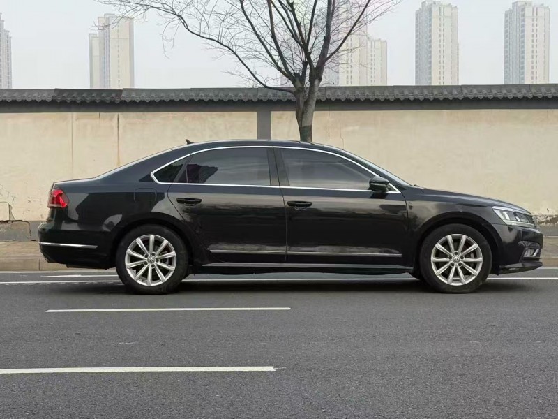郑州18年大众帕萨特7