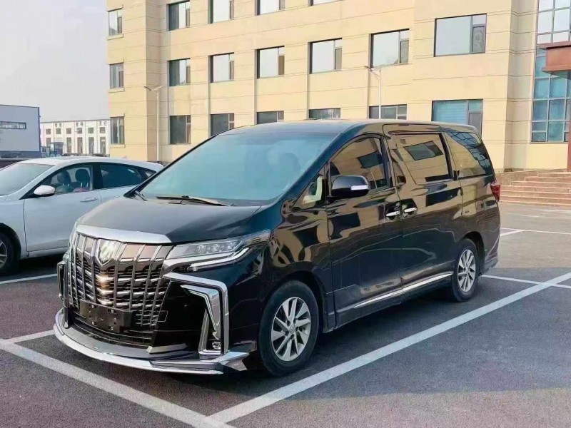 聊城13年丰田埃尔法2