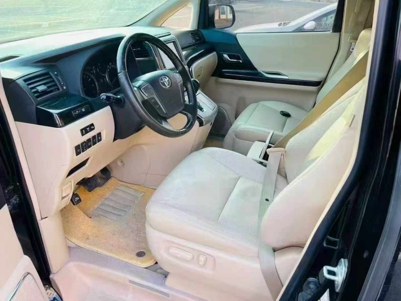 聊城13年丰田埃尔法4