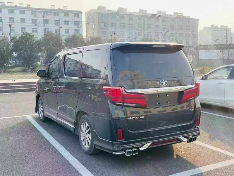 聊城13年丰田埃尔法7