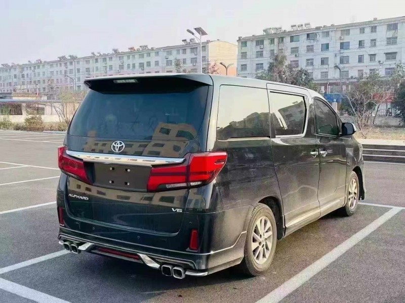 聊城13年丰田埃尔法8