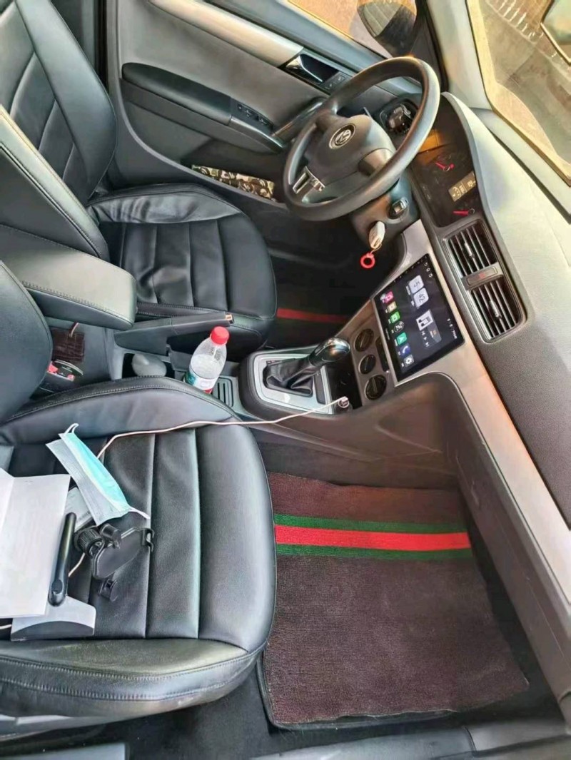 东营15年大众朗行7